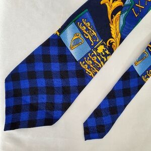 Vintage Versace 100% Silk Tie Made In Italy Luxury Pattern Necktie Retro